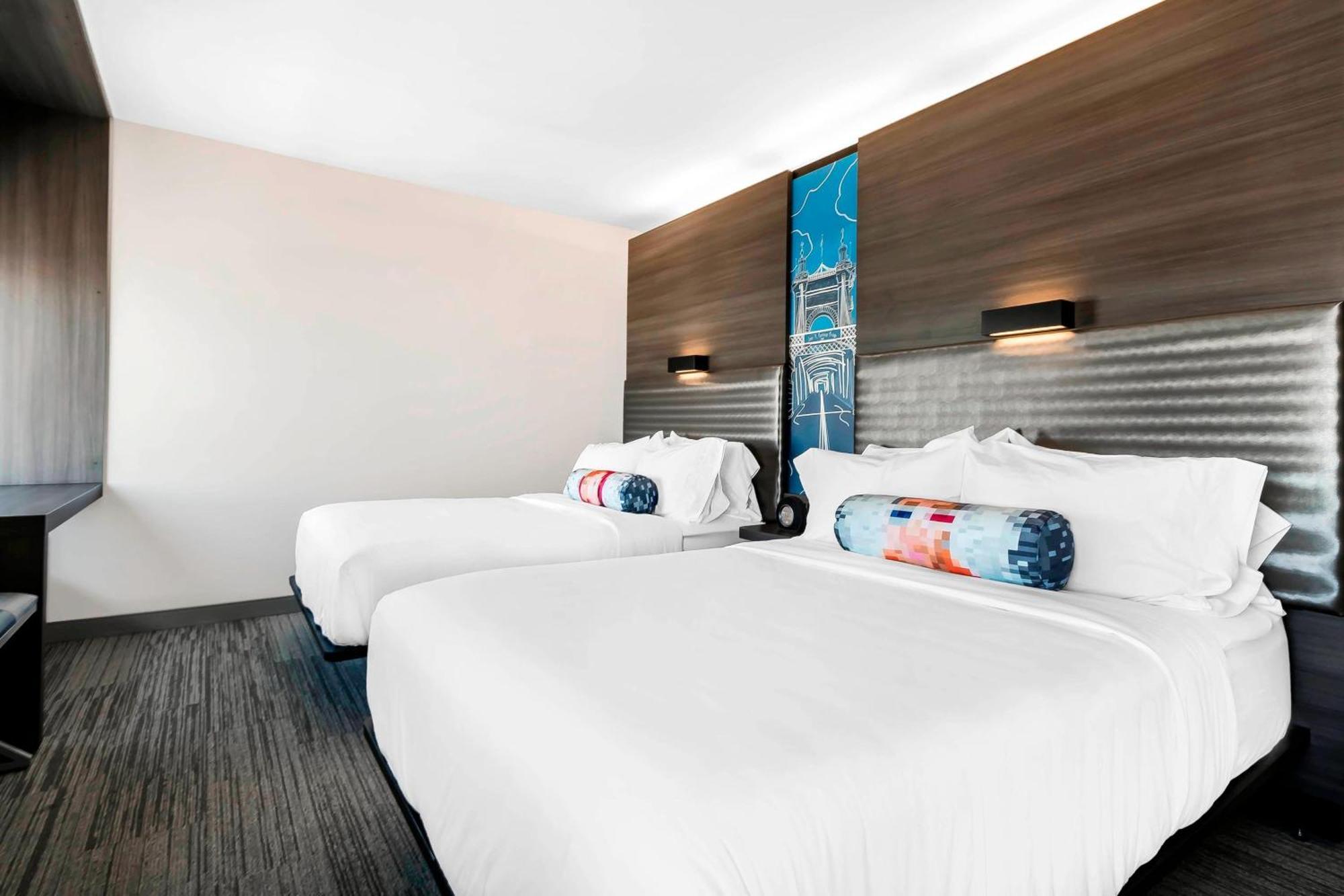 Hotel Aloft Newport On The Levee Exterior foto